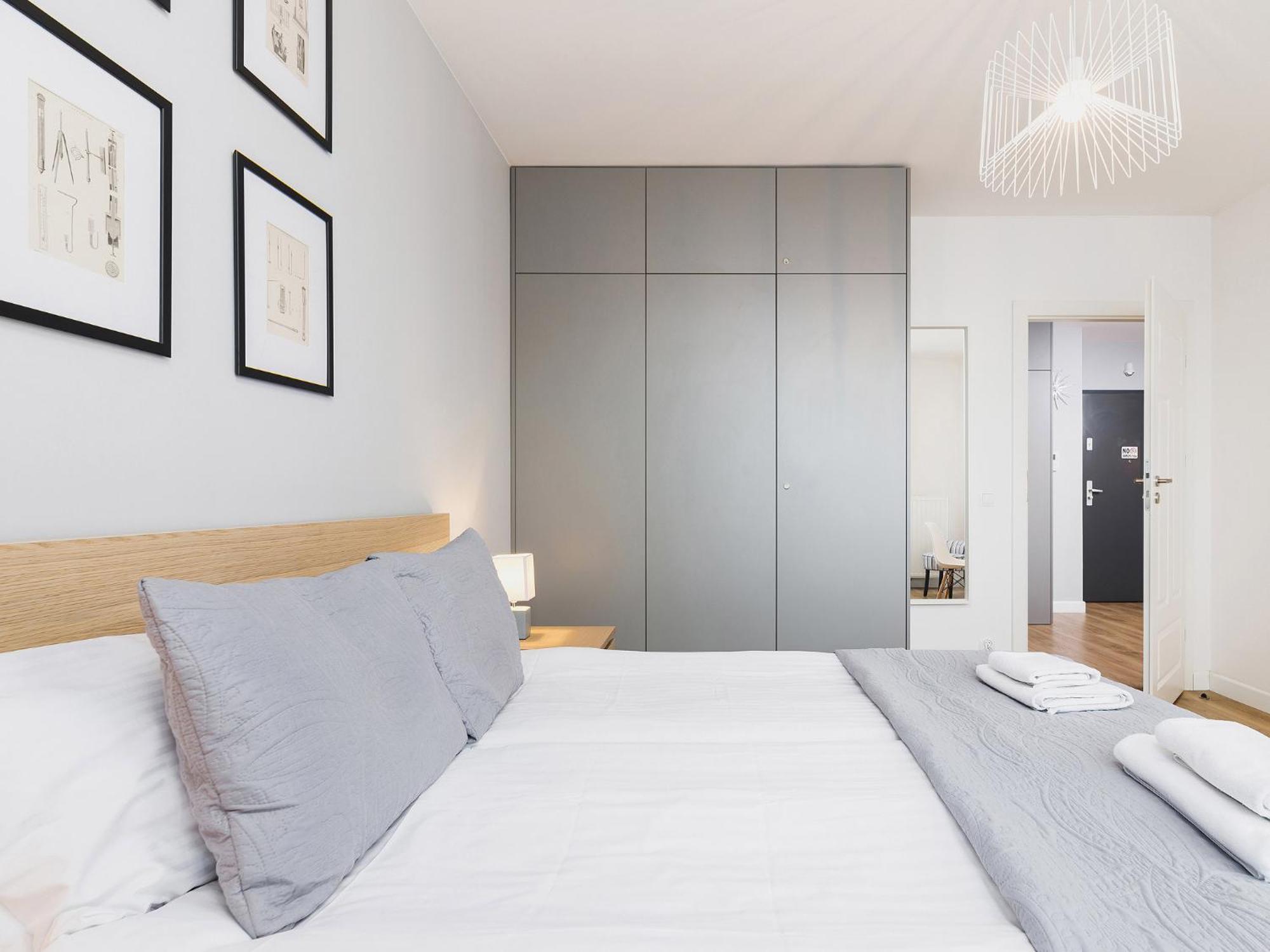 Lemir Apartments Wawrzynca 21 Krakow Bilik gambar