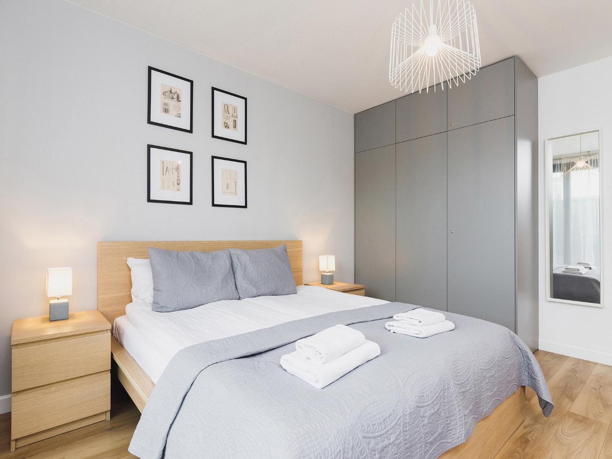 Lemir Apartments Wawrzynca 21 Krakow Bilik gambar